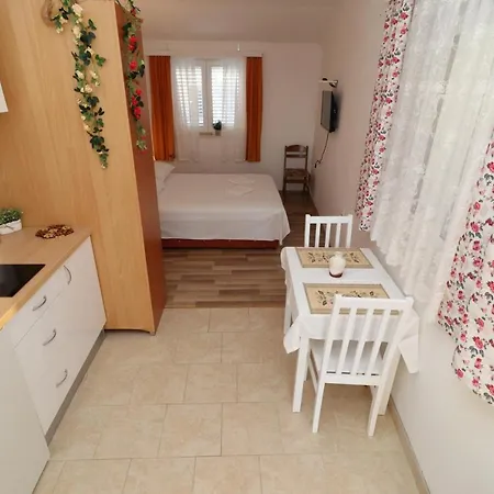 Apartment Sergej Drace